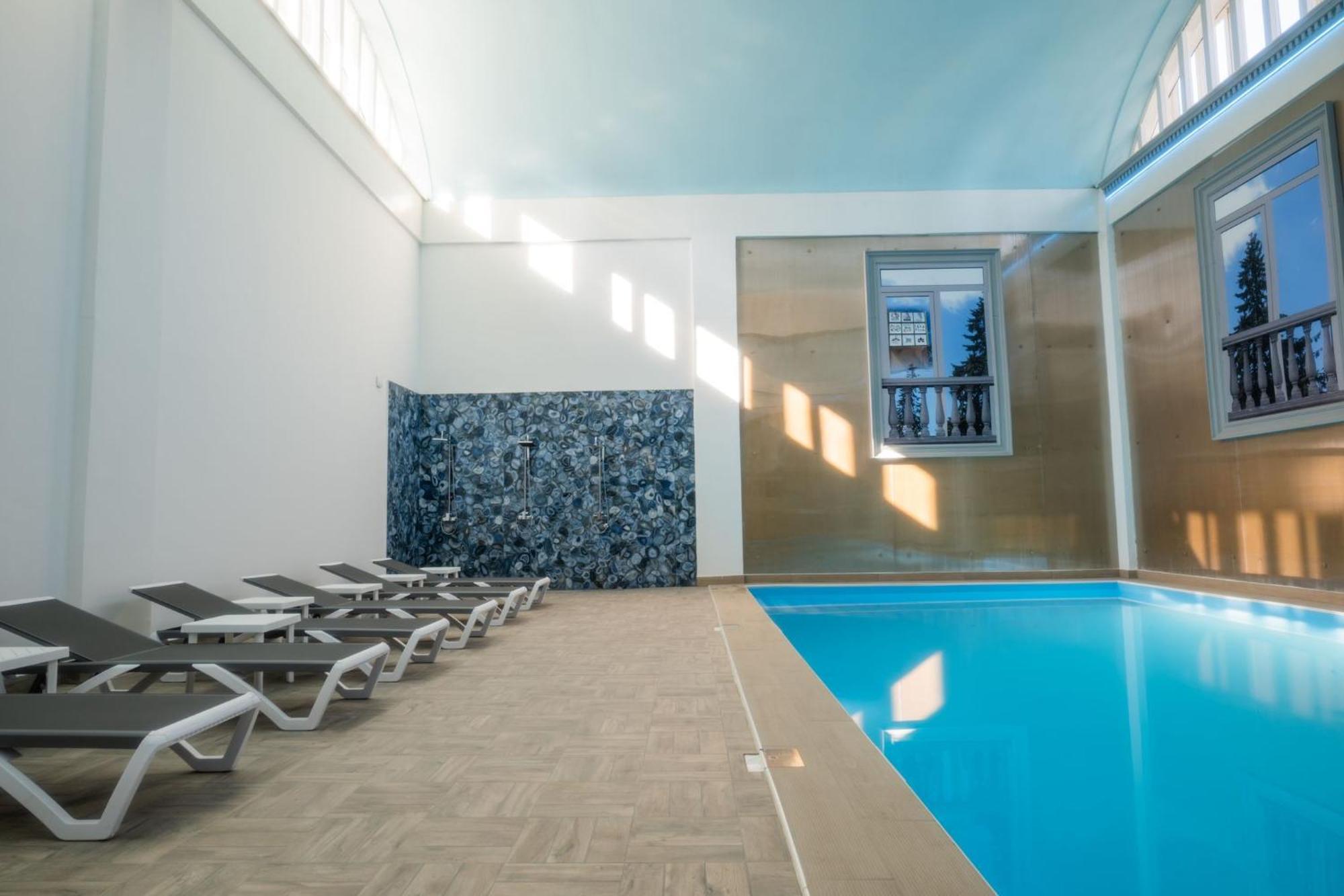 Hotel Mio City Kula エクステリア 写真
